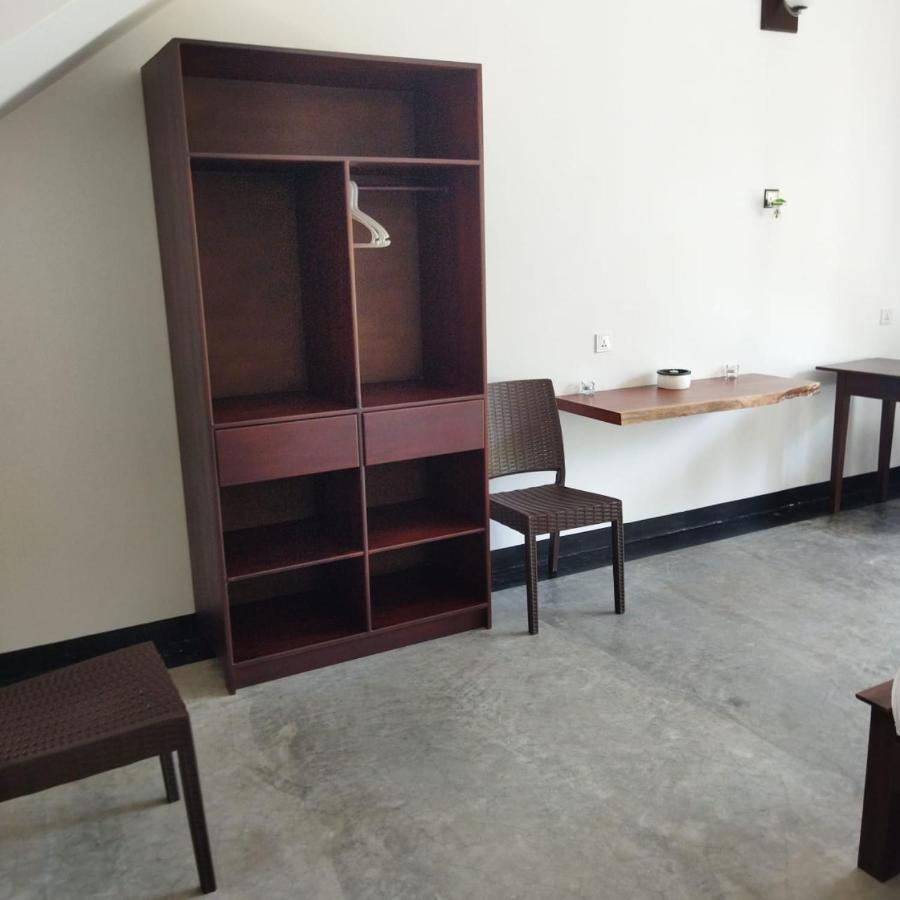 Edelweis Residence Hikkaduwa Exterior foto