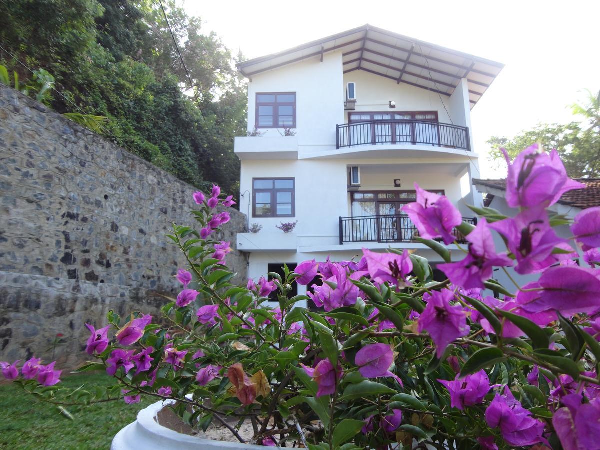 Edelweis Residence Hikkaduwa Exterior foto